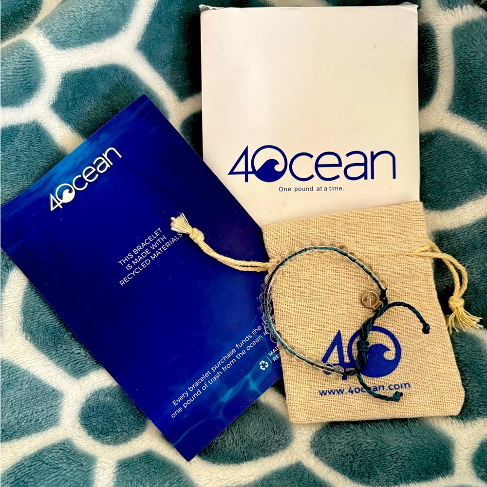4ocean Blue and Black Bracelet